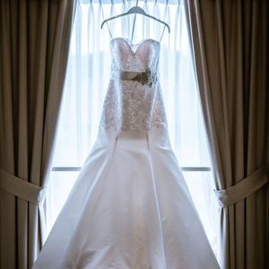 Mermaid Style Ivory Wedding Dress